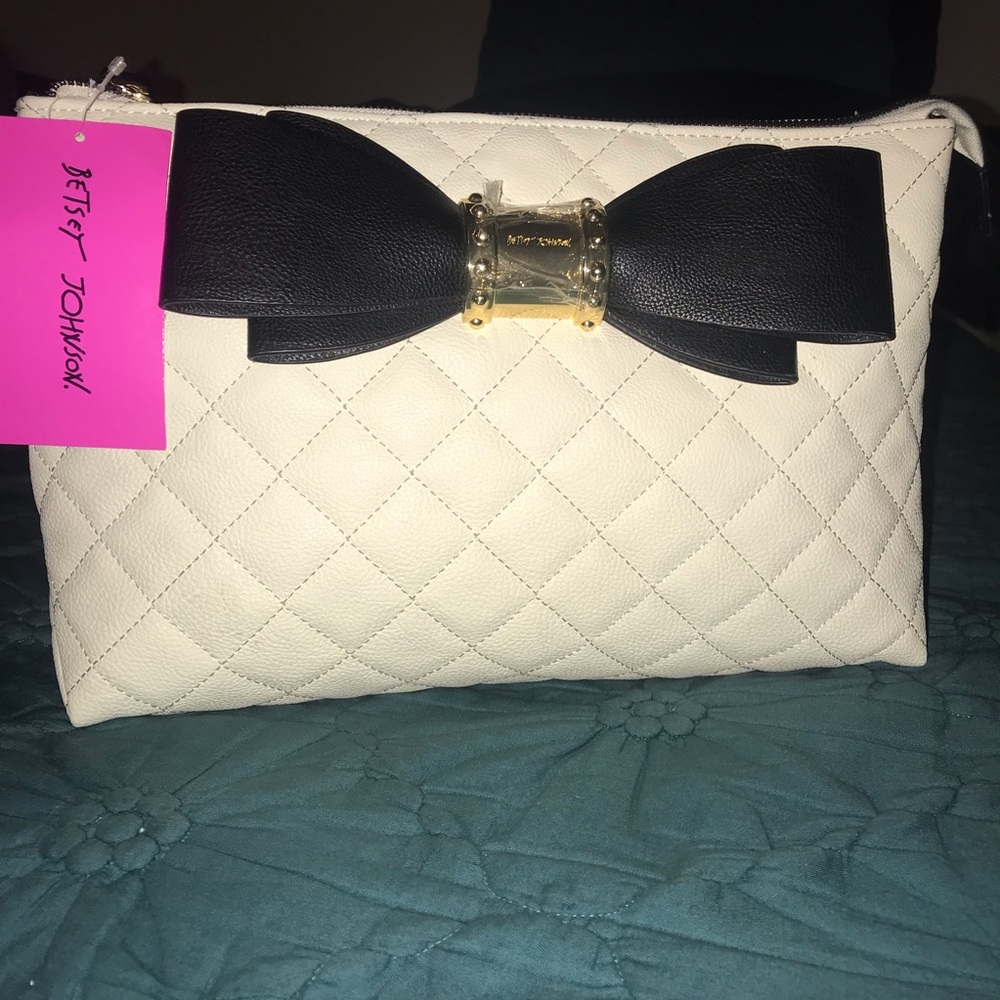 Betsy Johnson Hand bag